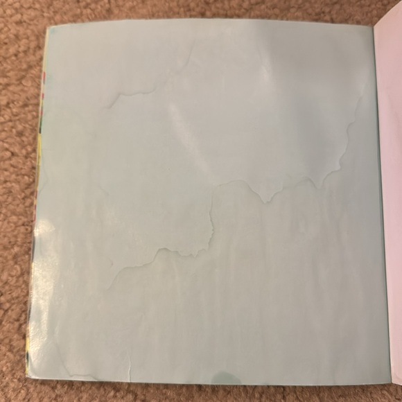 ⛱️2/$5⛱️I love Family, softcover, 2020 - Picture 9 of 10